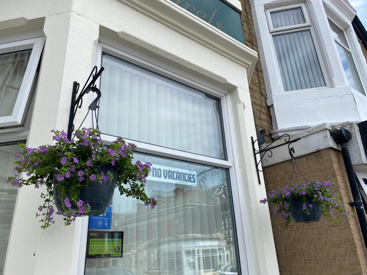 The Laurels Otel Blackpool Dış mekan fotoğraf